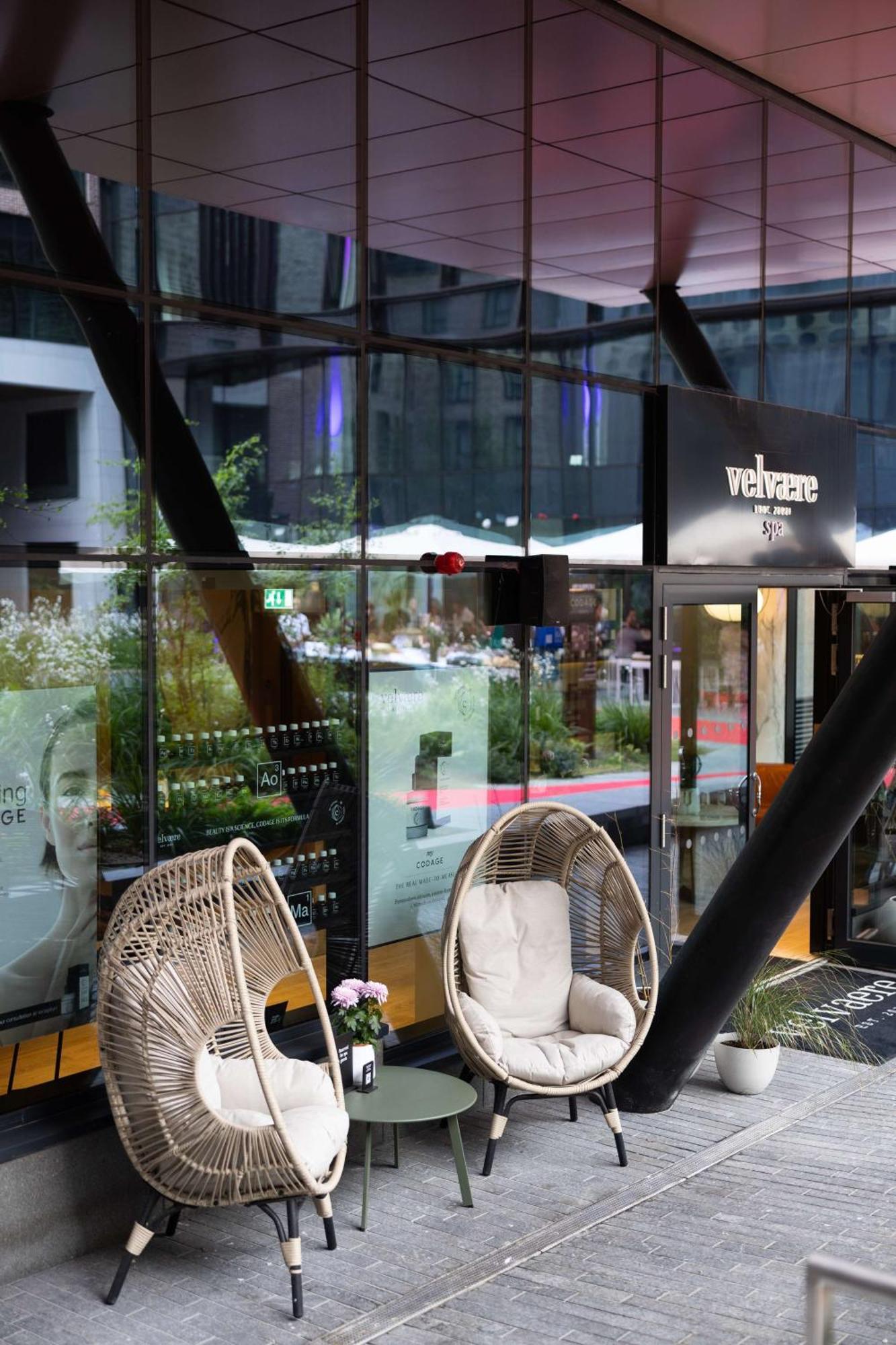 Radisson Blu Royal Hotel Dublín Exterior foto